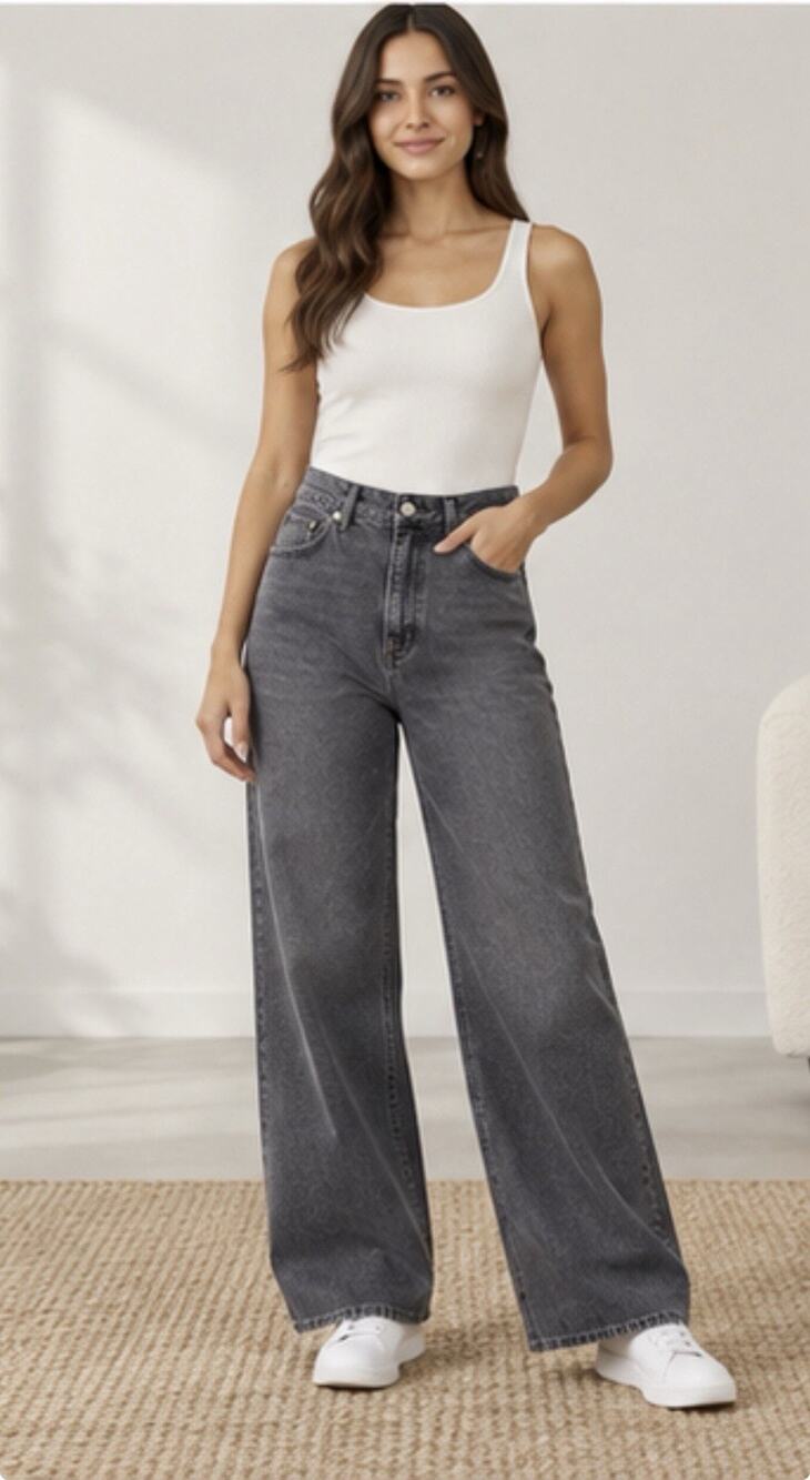 Stradivarius Women’s Jeans Size 6 Gray High Rise Wide Leg Vintage Wash